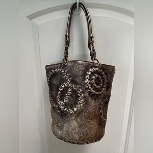 Authentic Bottega Veneta Intrecciato leather woven bucket bag